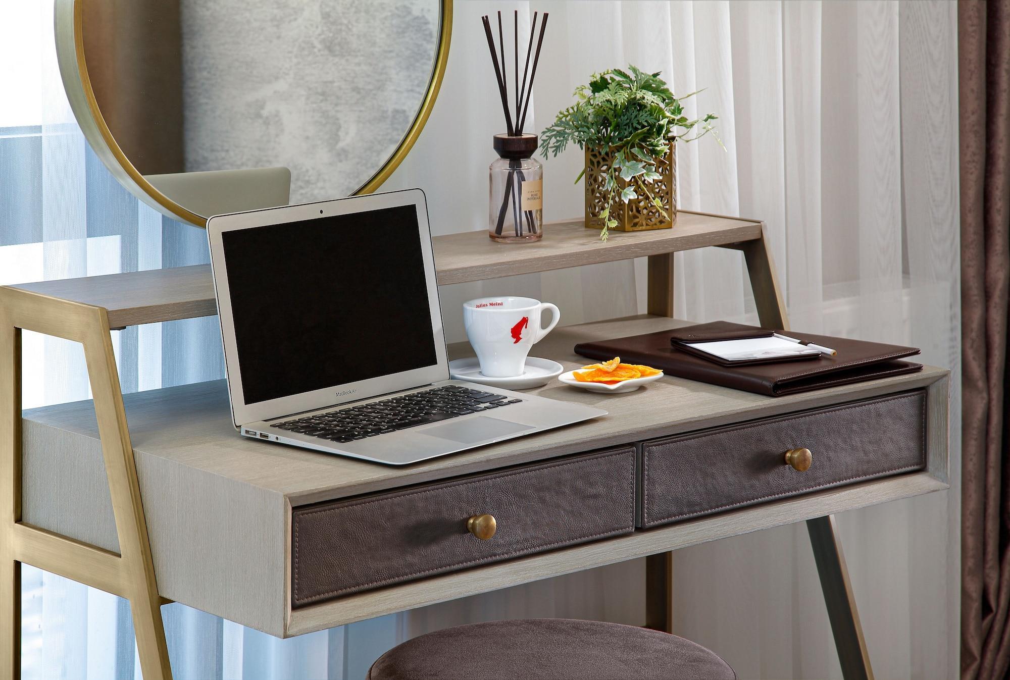Hotel Wanda Vista Istanbul Exterior foto A dressing table