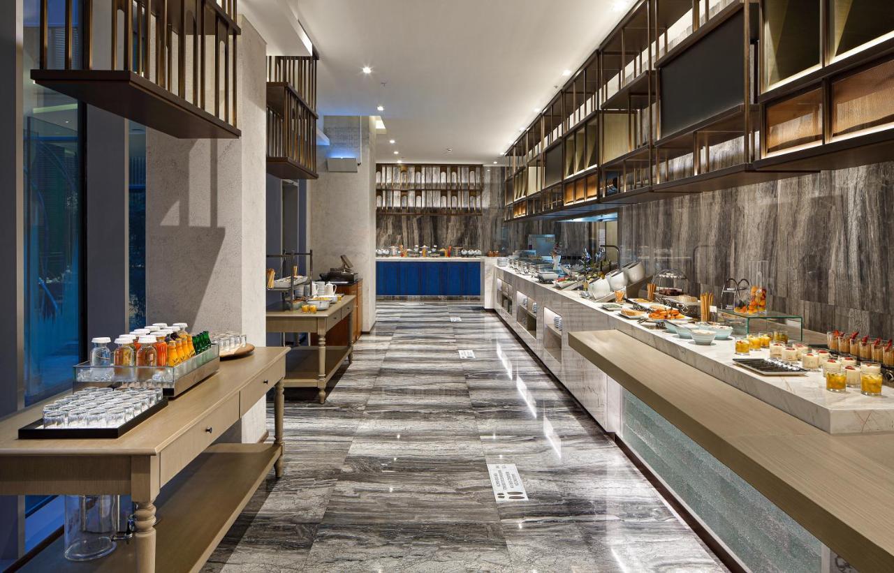 Hotel Wanda Vista Istanbul Exterior foto The buffet at the hotel